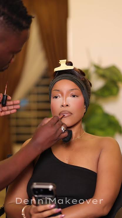 Makeup application session