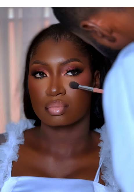 Erniekay Beauty Lab makeup application